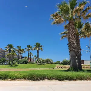 apt-loutis.top-hotels-tarragona.com/